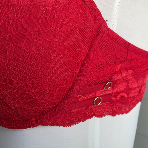 (2/$30) 36C La Senza So Free Full Coverage Red bra w/ goldside hardware - Picture 3 of 8